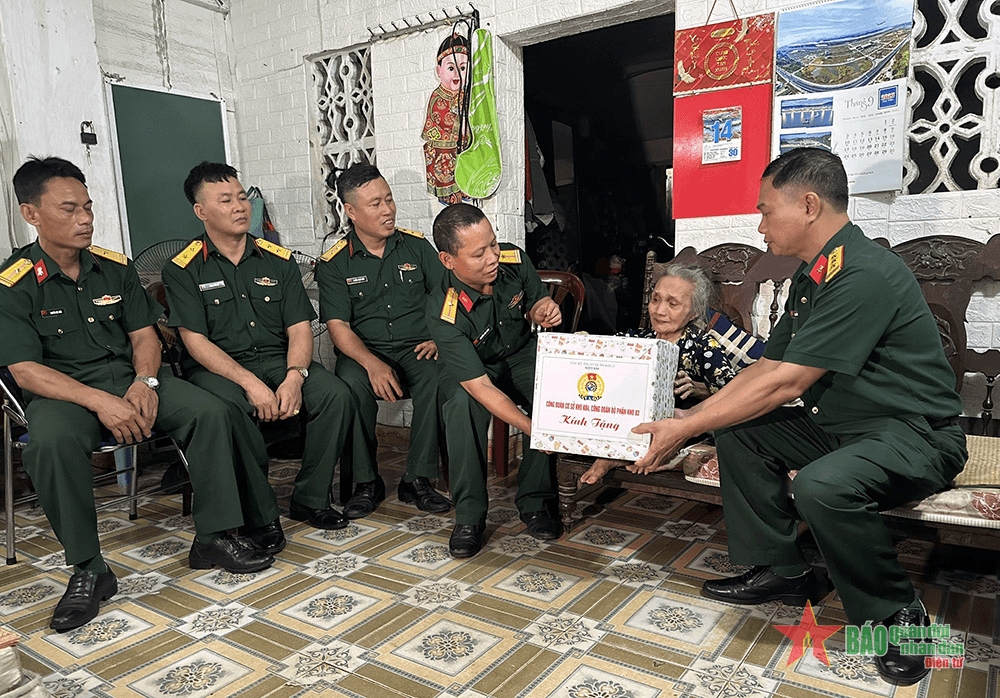 Quan tâm bằng những việc làm thiết thực
