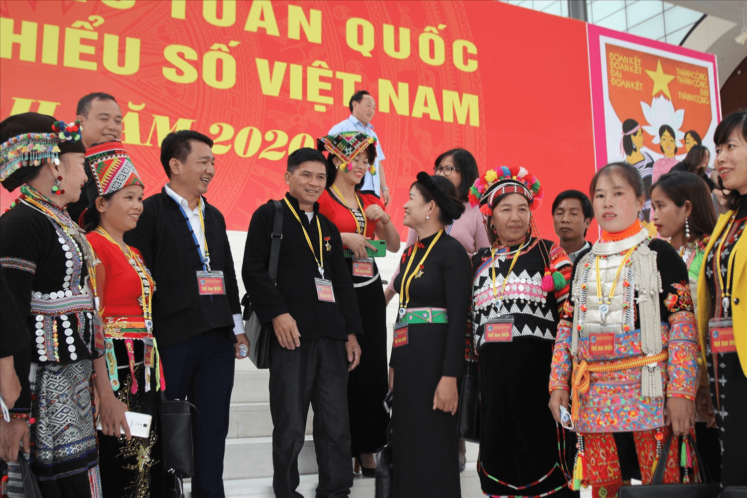 Hỏi-Đáp pháp luật: Phát huy vai trò của lực lượng cốt cán và người có uy tín trong vùng đồng bào dân tộc thiểu số và miền núi