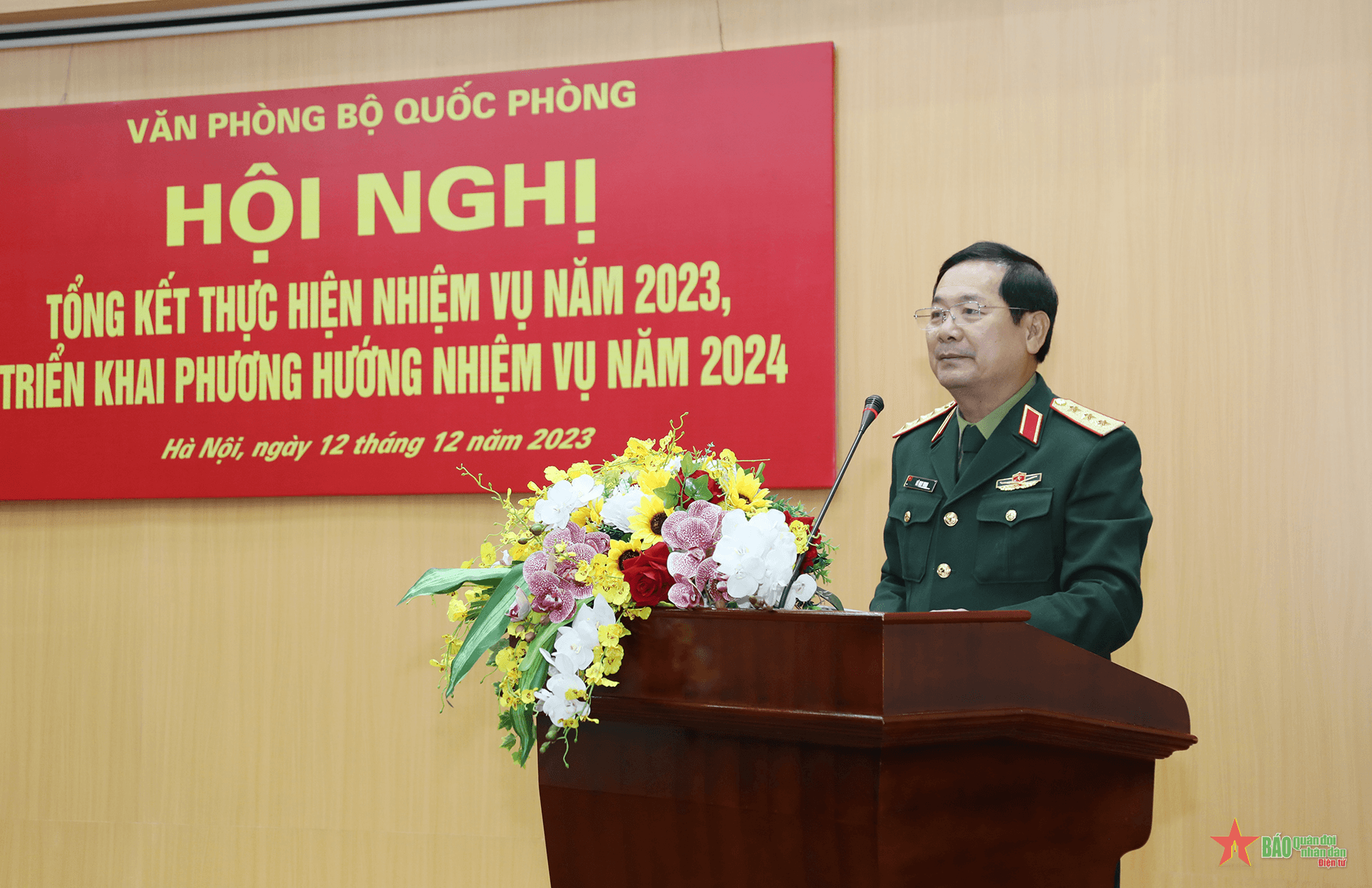 Thượng tướng Lê Huy Vịnh dự Hội nghị triển khai nhiệm vụ năm 2024 của Văn phòng Bộ Quốc phòng