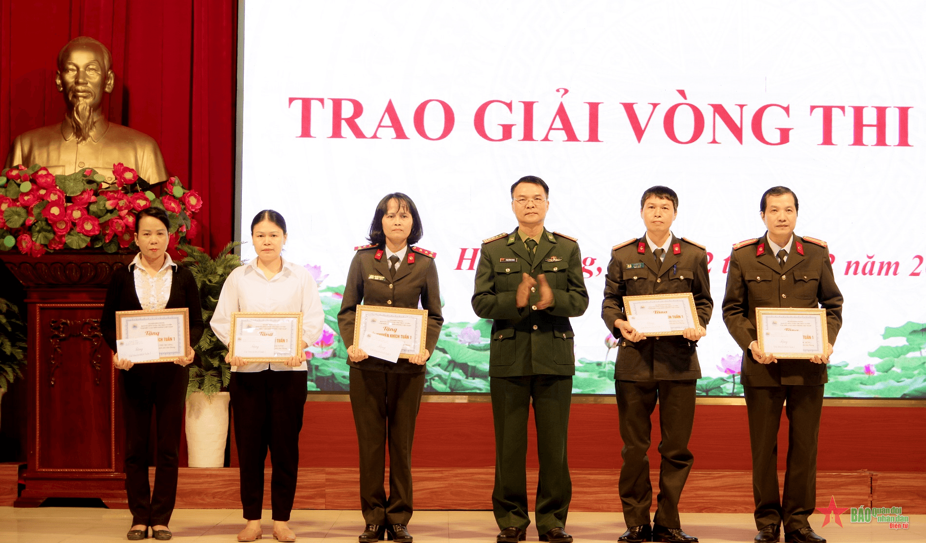 Trao thưởng Cuộc thi trực tuyến “Tìm hiểu Luật Biên phòng Việt Nam”