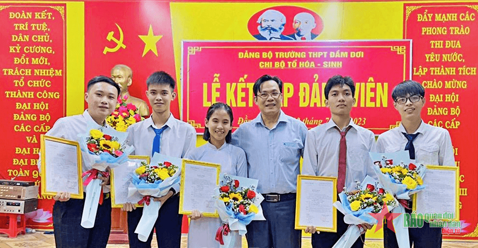 Bồi dưỡng cấp ủy viên cơ sở - việc cần quan tâm thiết thực