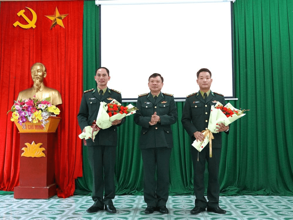 Bộ đội Biên phòng tỉnh Hà Giang: Trao Quyết định điều động, bổ nhiệm các Đồn trưởng