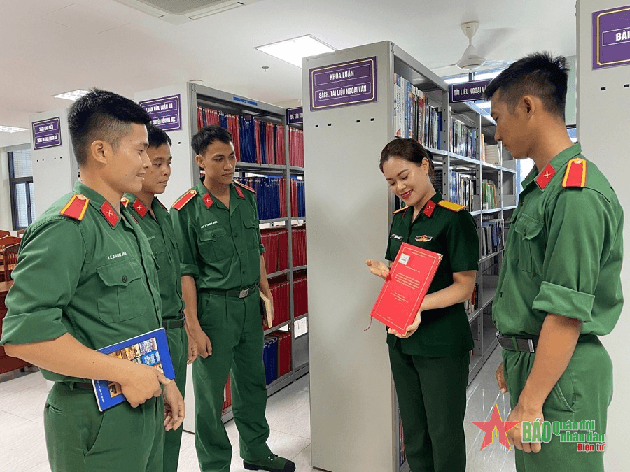 Lan tỏa văn hóa đọc tại Trường Sĩ quan Chính trị