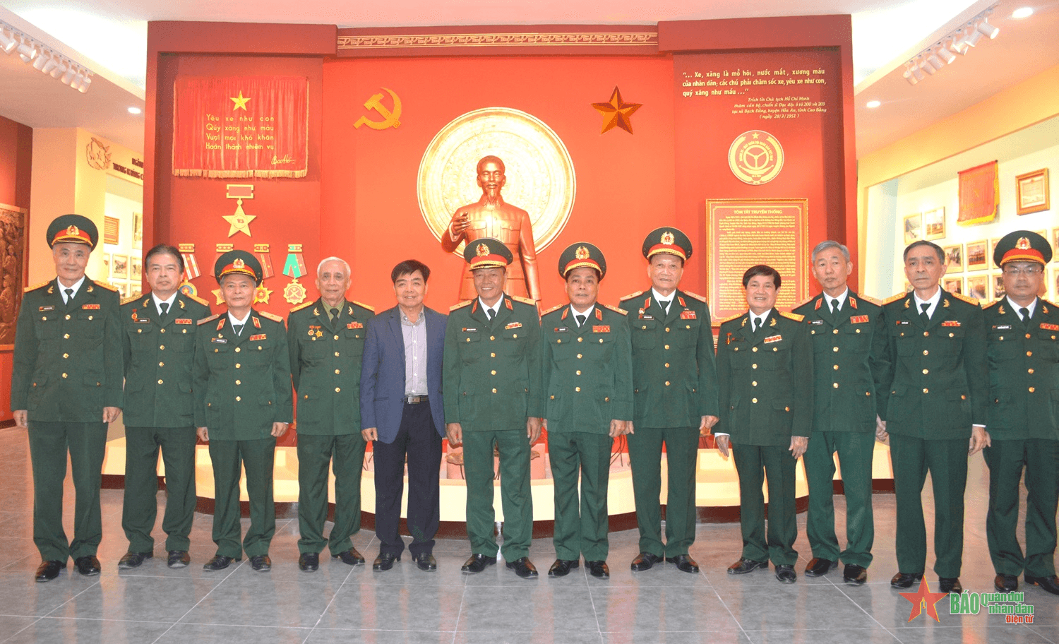 Cục Xe-Máy khánh thành Nhà truyền thống