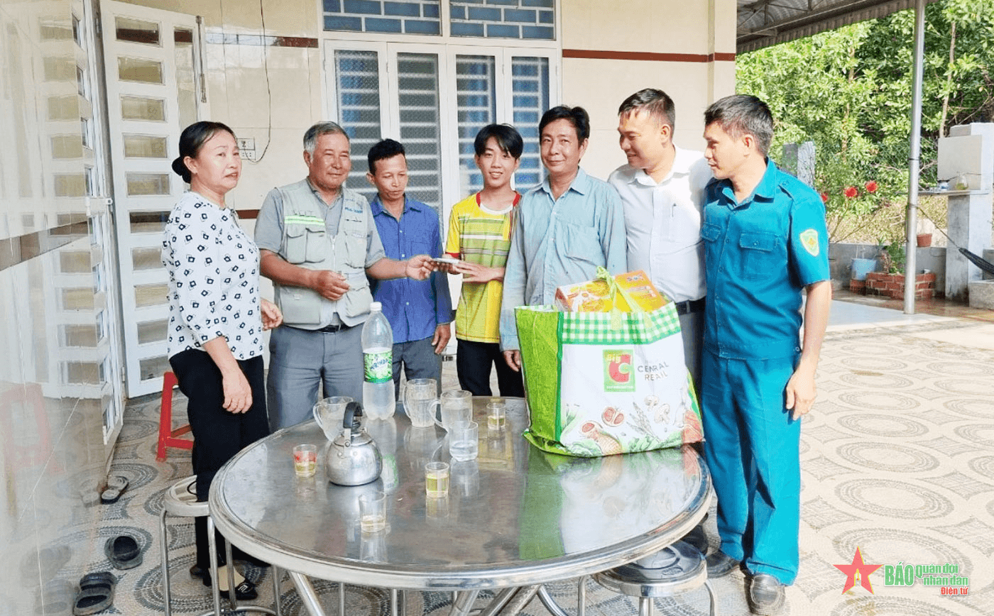 Huyện Lộc Ninh (Bình Phước): Thực hiện “tròn khâu” trong công tác tuyển quân