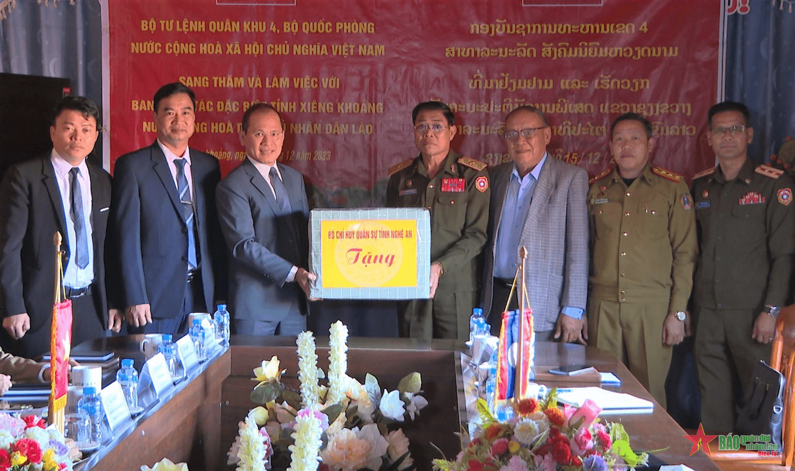 Ban Chỉ đạo 515 Quân khu 4 kiểm tra công tác tìm kiếm, cất bốc hài cốt liệt sĩ tại tỉnh Xieng Khouang (Lào)