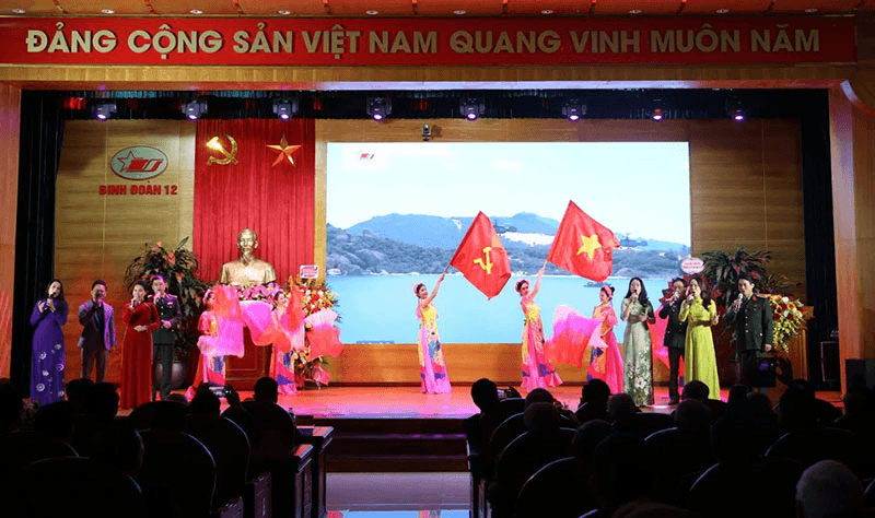 Binh đoàn 12 hoàn thành tốt nhiệm vụ kinh tế kết hợp với quốc phòng