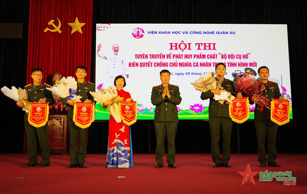 Nhận diện chủ nghĩa cá nhân... trên sân khấu