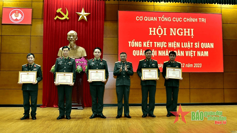 Phát huy truyền thống vẻ vang, hoàn thành xuất sắc nhiệm vụ cơ quan tham mưu chiến lược của Đảng