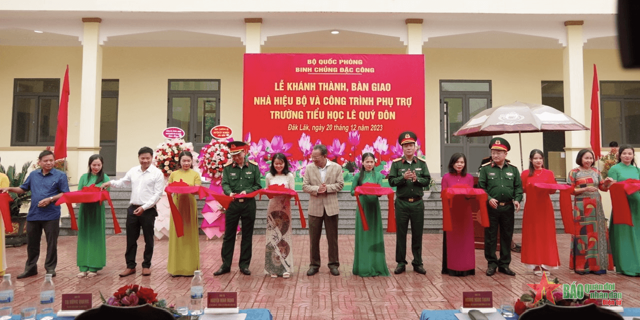 Lữ đoàn Đặc công 198 khánh thành nhà hiệu bộ tặng Trường Tiểu học Lê Quý Đôn