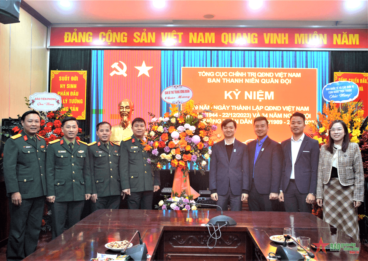 Lãnh đạo Trung ương Đoàn chúc mừng Ban Thanh niên Quân đội