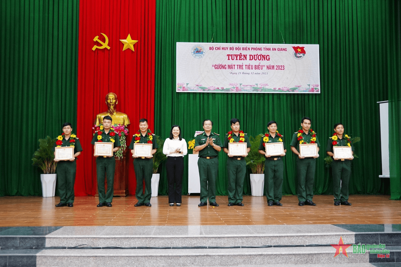 Bộ đội Biên phòng An Giang tuyên dương 7 gương mặt trẻ tiêu biểu năm 2023