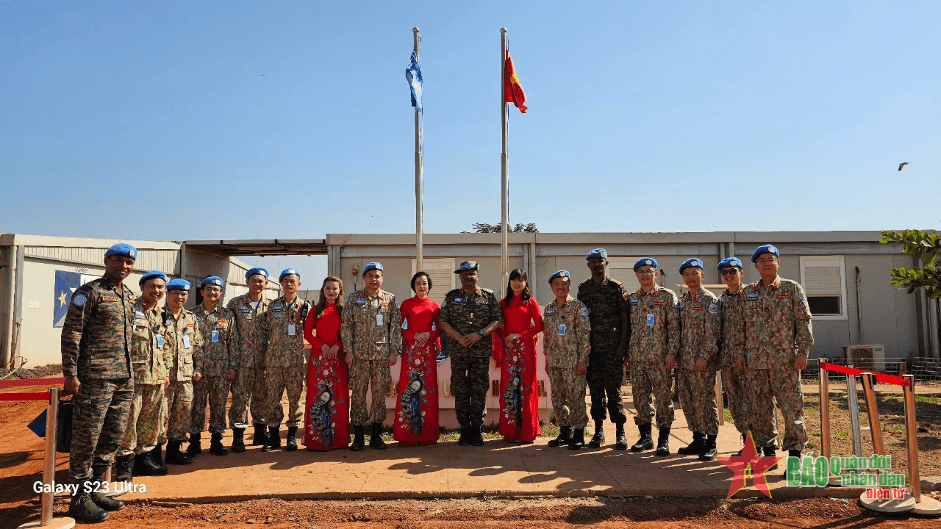 Tư lệnh Quân sự Phái bộ Nam Sudan ấn tượng về Quân đội nhân dân Việt Nam