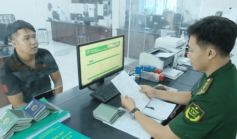 Tận tâm, chuyên nghiệp ở cảng cửa khẩu