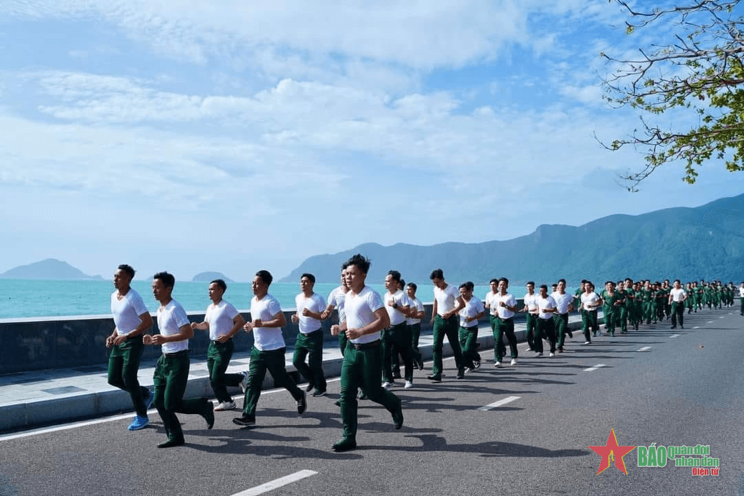Tăng sức bền, thêm sức dẻo ở Ban CHQS huyện Côn Đảo