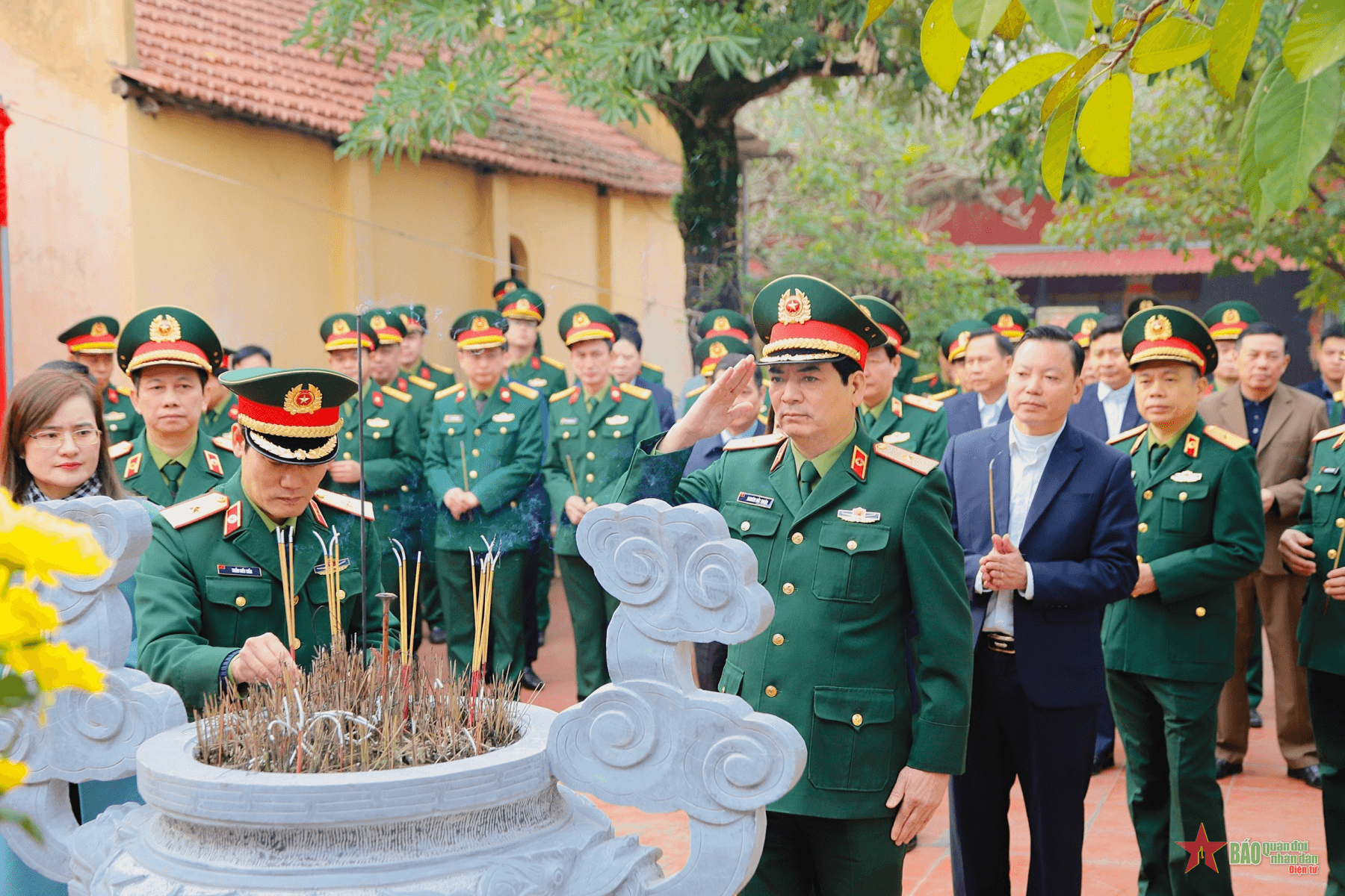 Học viện Quân y hành quân về nguồn