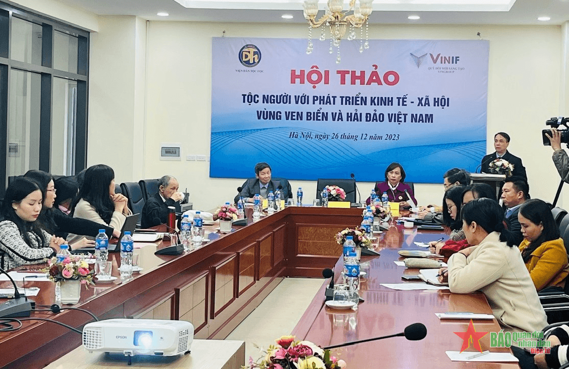 Tộc người với phát triển kinh tế-xã hội vùng ven biển và hải đảo Việt Nam