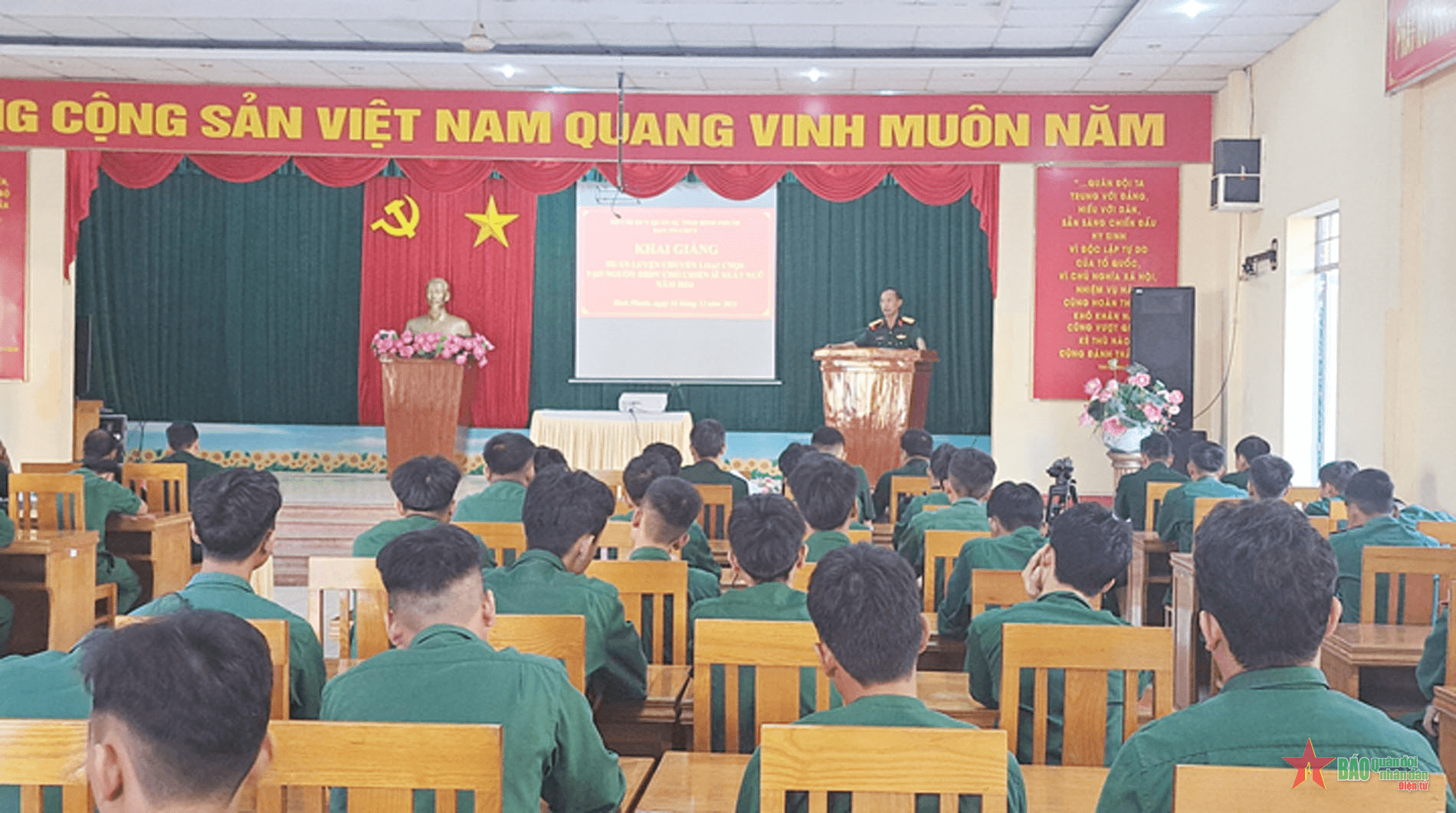 Bộ CHQS tỉnh Bình Phước huấn luyện chuyển loại quân sự cho quân nhân xuất ngũ năm 2024