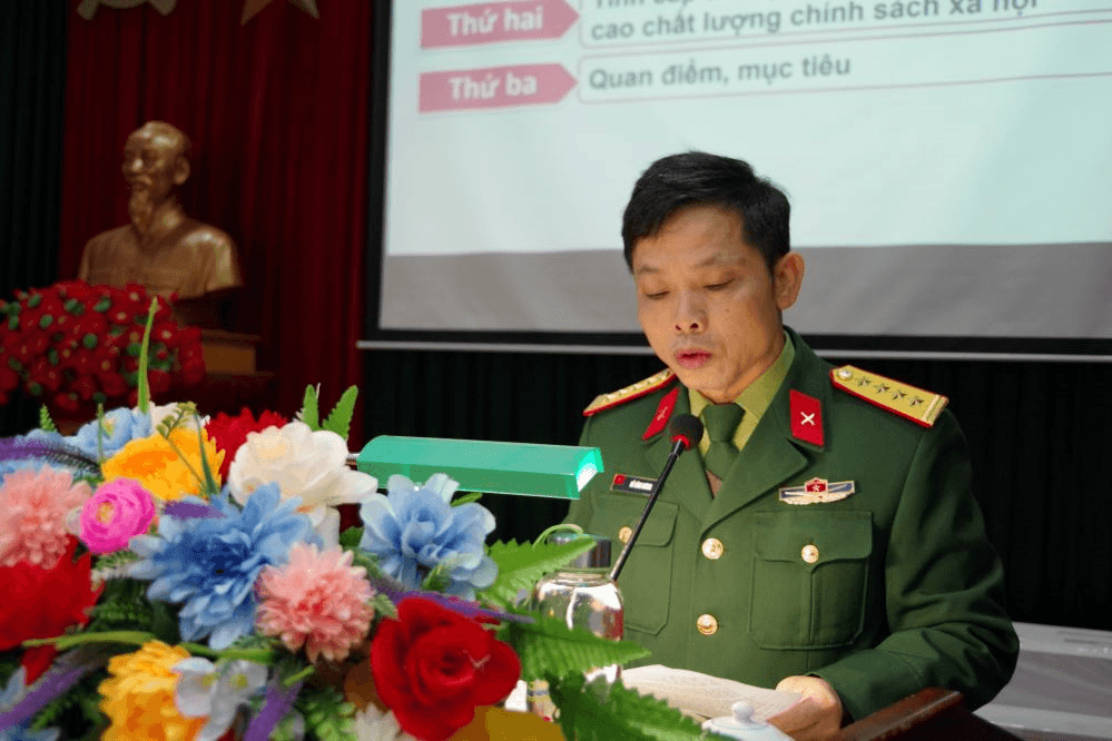 Đảng ủy Cục Hậu cần Quân khu 4 học tập, quán triệt, triển khai Nghị quyết Trung ương 8, khóa XIII
