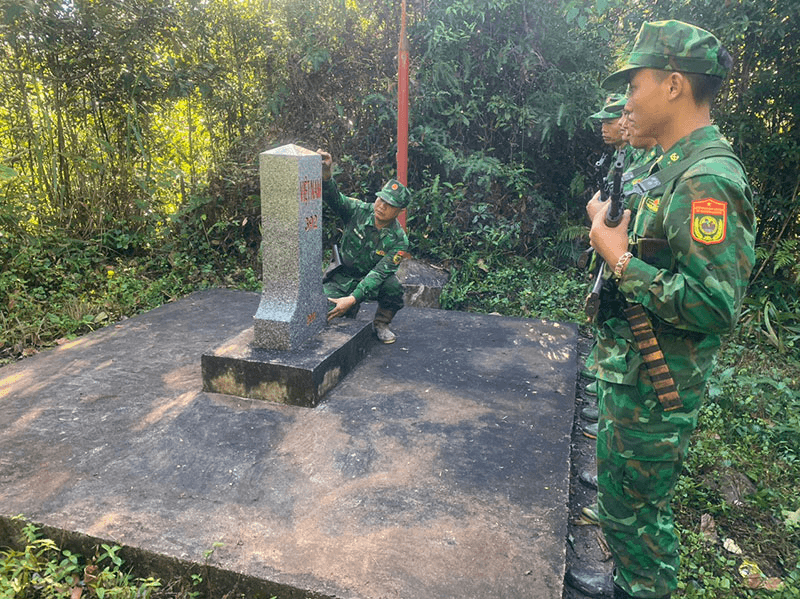 Tuần tra bảo vệ đường biên cột mốc dịp Tết Dương lịch 2024