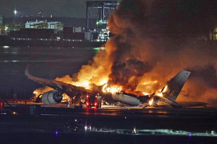 Vụ va chạm máy bay tại sân bay Haneda: 5 thành viên Lực lượng Bảo vệ bờ biển Nhật Bản thiệt mạng