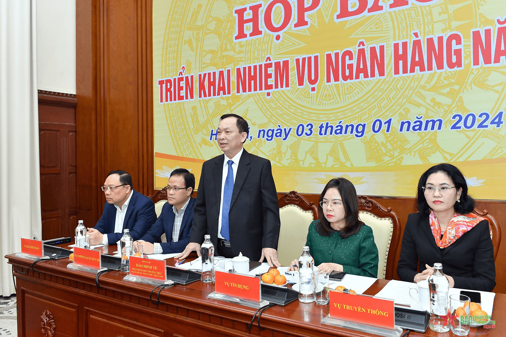 Phó thống đốc Đào Minh Tú: Nhà nước không khuyến khích kinh doanh vàng miếng, không bảo hộ giá vàng miếng