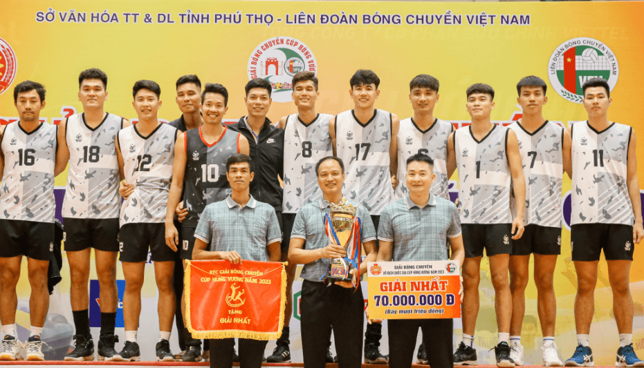 Hữu xạ tự nhiên hương