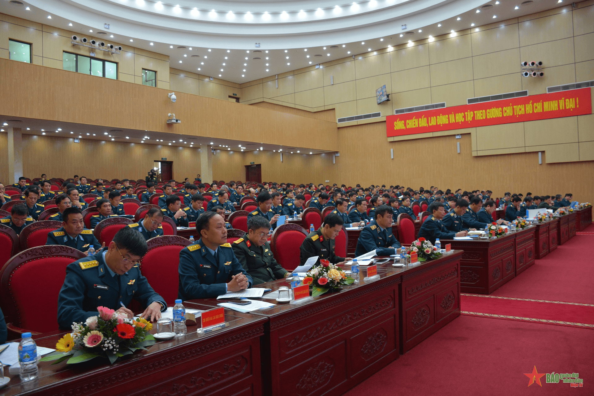 Quân chủng Phòng không-Không quân thực hiện tốt ba khâu đột phá, quản lý vững chắc vùng trời