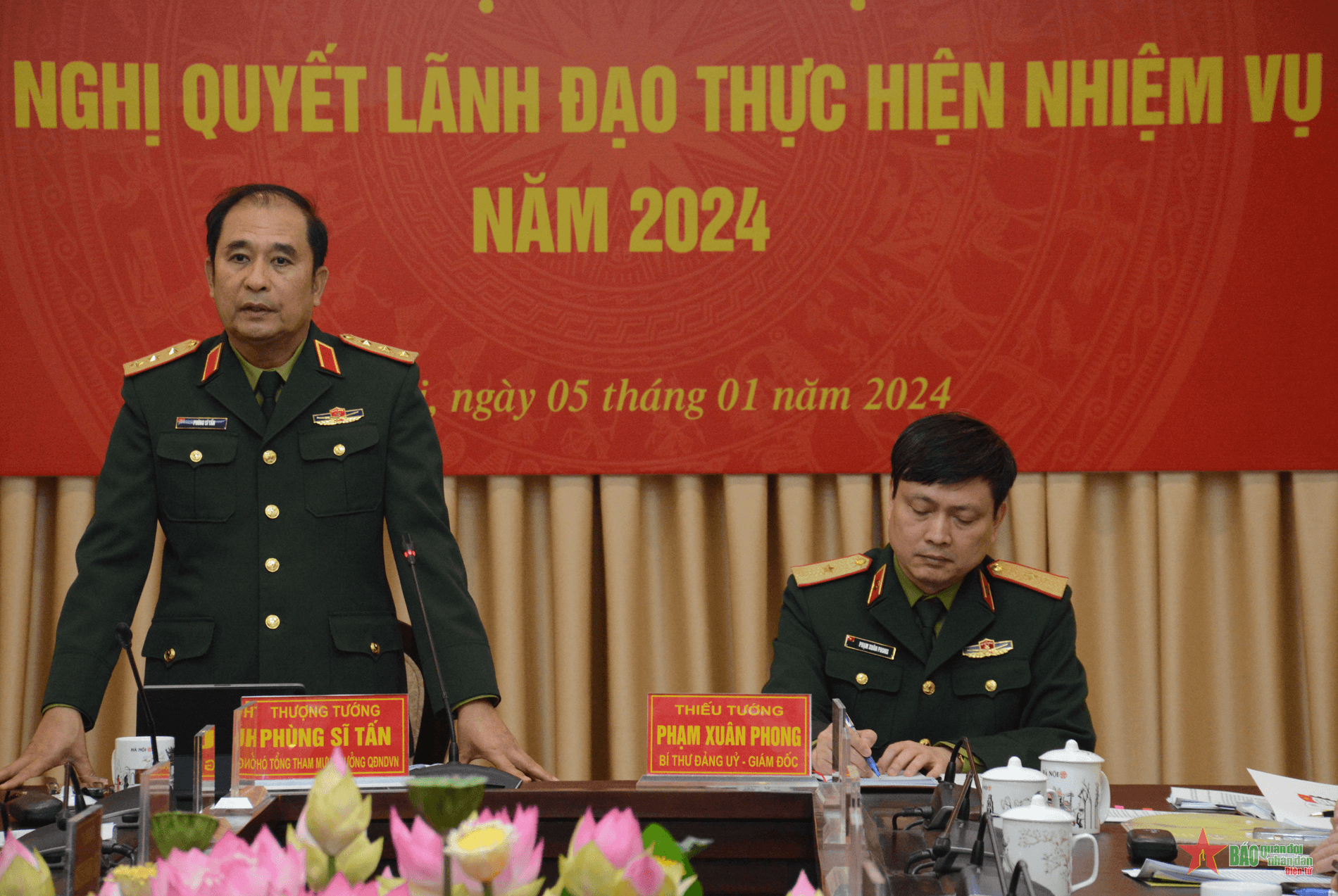 Thượng tướng Phùng Sĩ Tấn: Viện Y học cổ truyền Quân đội cần tăng cường phát triển kỹ thuật mới