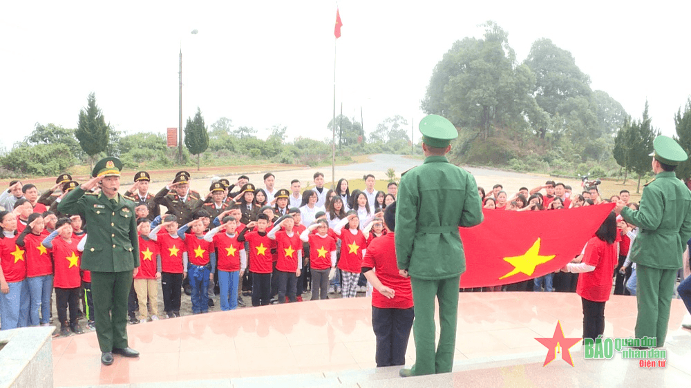 Thiết thực hướng về vùng cao biên giới Sơn La