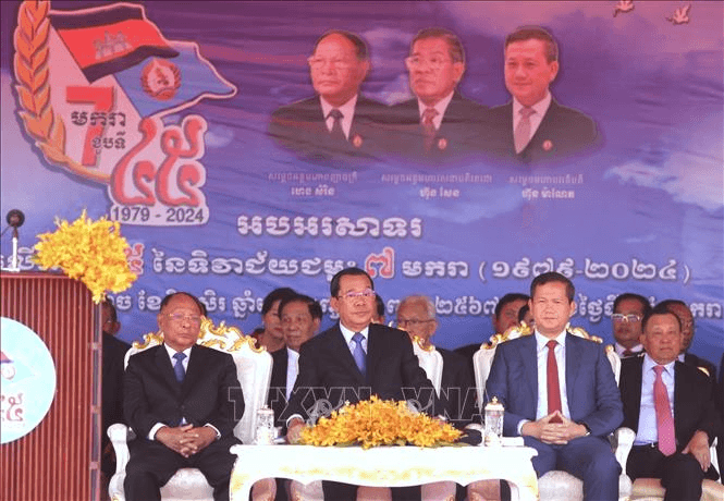 Kỷ niệm 45 năm Ngày Chiến thắng 7-1 tại Campuchia: Chân lý lịch sử không thể lãng quên