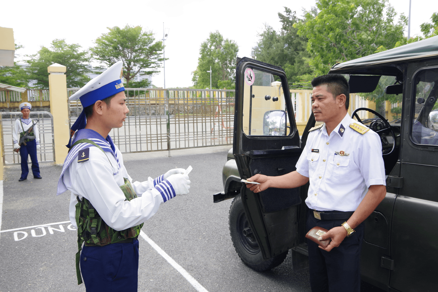 Bảo đảm an toàn giao thông dịp cuối năm