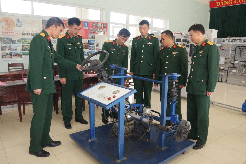 Sư đoàn 968 (Quân khu 4) tập huấn công tác hậu cần, kỹ thuật năm 2024