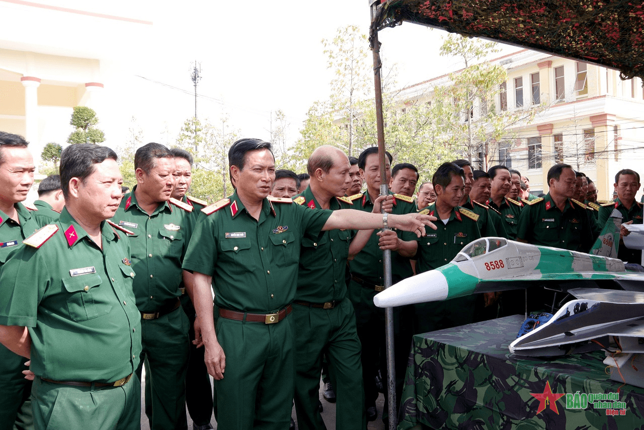 Cà Mau sơ kết đơn vị điểm thực hiện Cuộc vận động 50