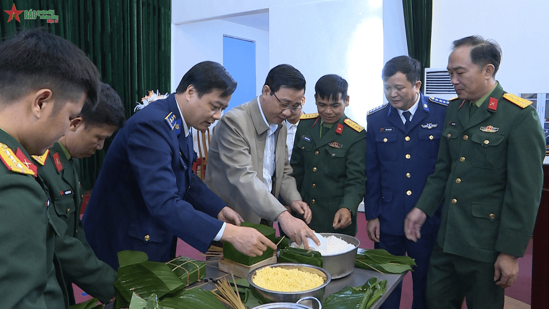 Hải đoàn 11 tổ chức Chương trình "Xuân biên cương, Tết hải đảo" tại đảo Bạch Long Vỹ