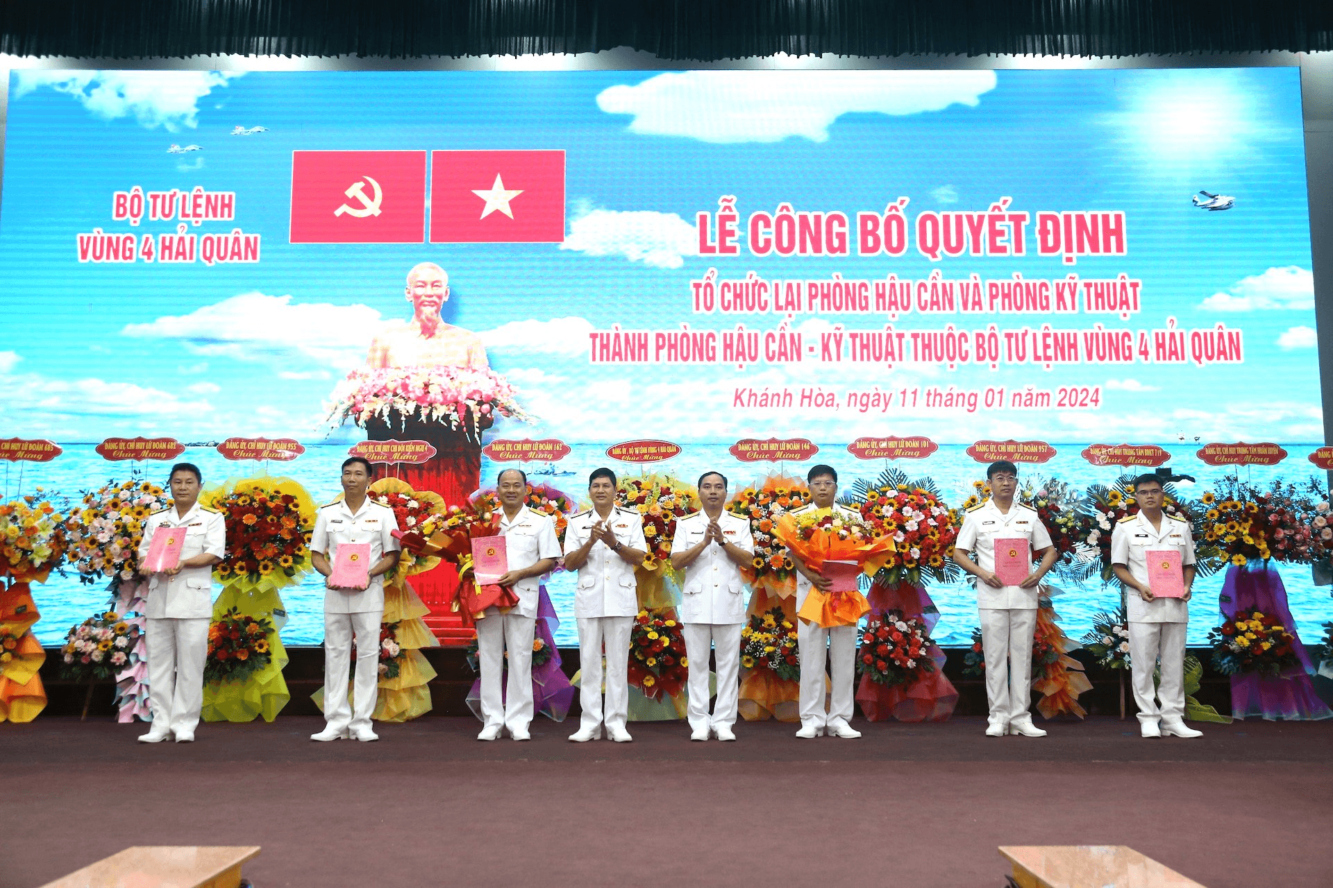 Vùng 4 Hải quân: Công bố quyết định tổ chức lại Phòng Hậu cần và Phòng kỹ thuật