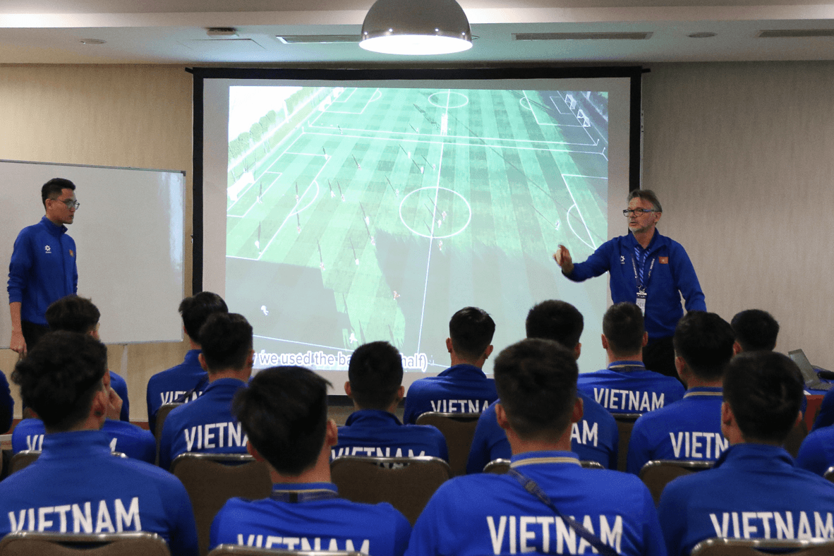 Tin thể thao hôm nay (12-1): Barca tái đấu Real Madrid, đội tuyển Việt Nam chốt danh sách dự Asian Cup 2023