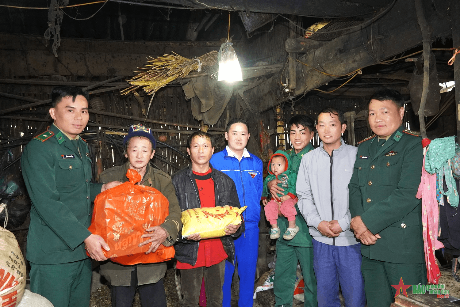 Ấm áp tình quân dân từ những “Mái ấm biên cương” ở miền biên giới Hà Giang