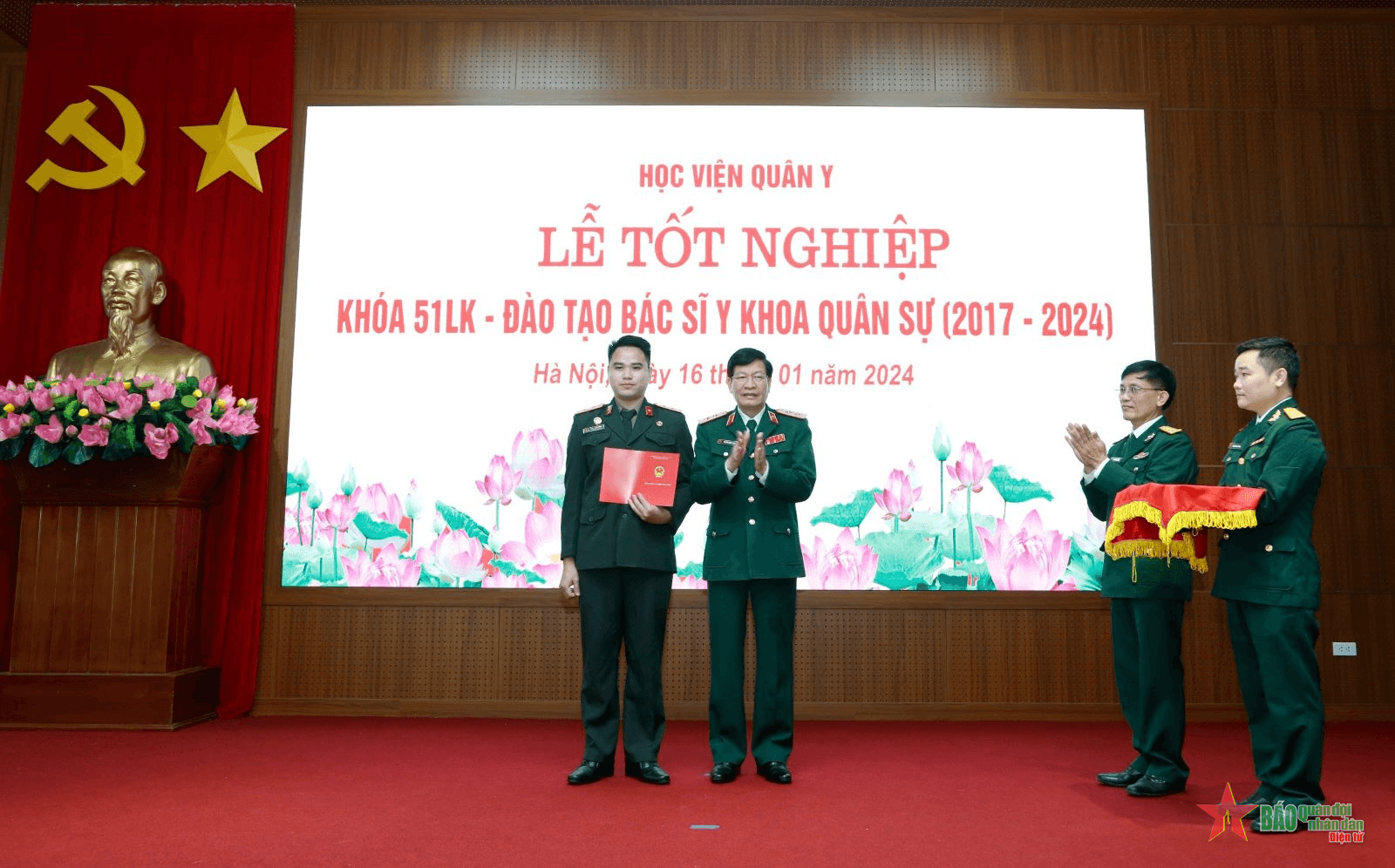 Học viện Quân y tổ chức Lễ tốt nghiệp đào tạo bác sĩ y khoa quân sự cho học viên Lào và Campuchia