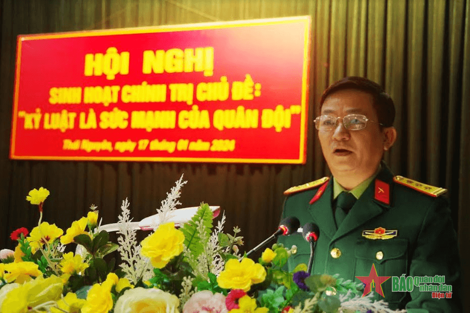 Lữ đoàn Thông tin 601: Sinh hoạt chính trị “Kỷ luật là sức mạnh của quân đội”