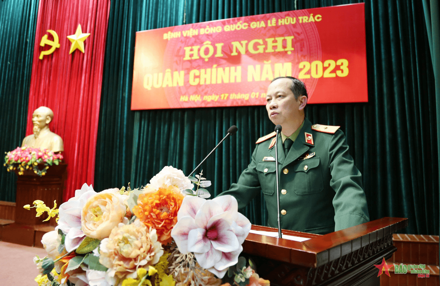 Bệnh viện Bỏng Quốc gia Lê Hữu Trác tổ chức Hội nghị Quân chính năm 2023