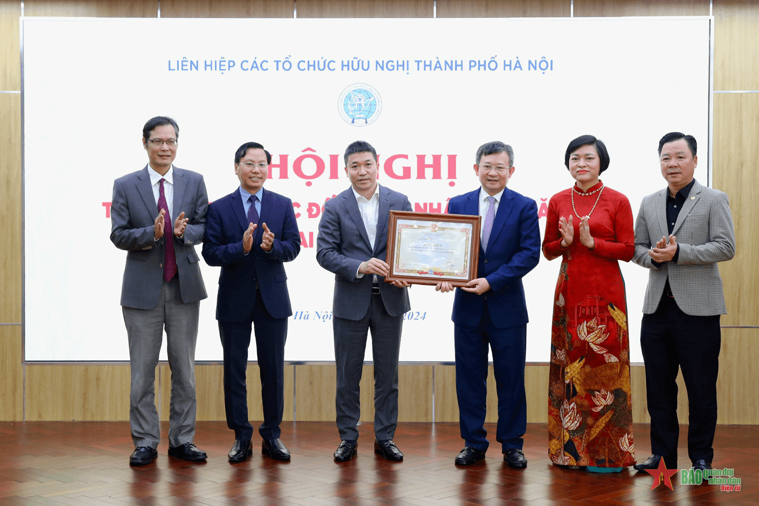 Triển khai hiệu quả hơn nữa công tác đối ngoại nhân dân của TP Hà Nội trong năm 2024