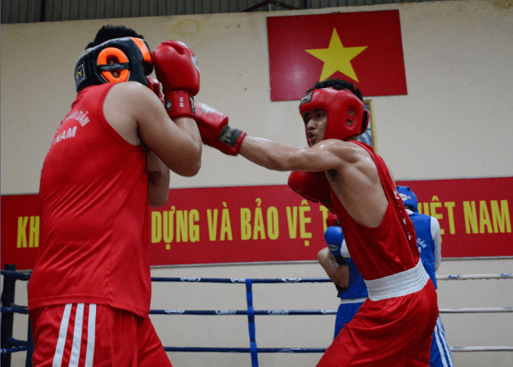 Lăng kính văn hóa: Xóa luật ngầm