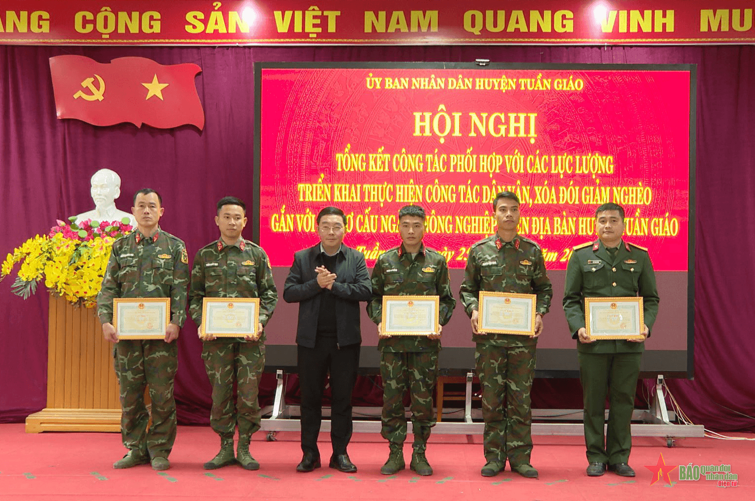 Điện Biên: Các lực lượng phối hợp thực hiện hiệu quả công tác dân vận, xóa đói giảm nghèo