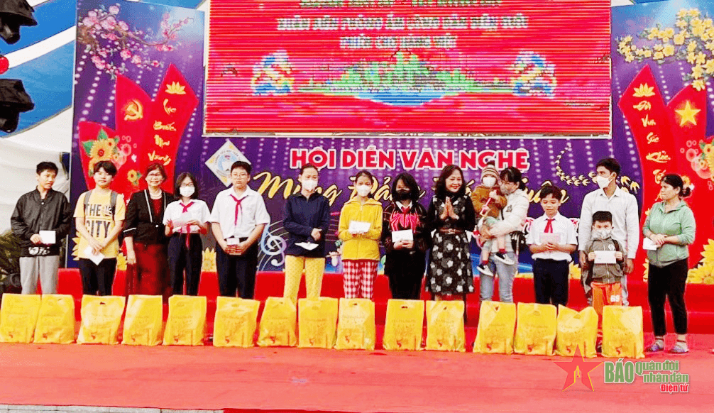 Sôi nổi các hoạt động Ngày hội Biên phòng toàn dân ở thành phố Đà Nẵng