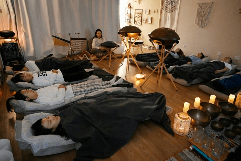 Chữa mất ngủ bằng âm thanh