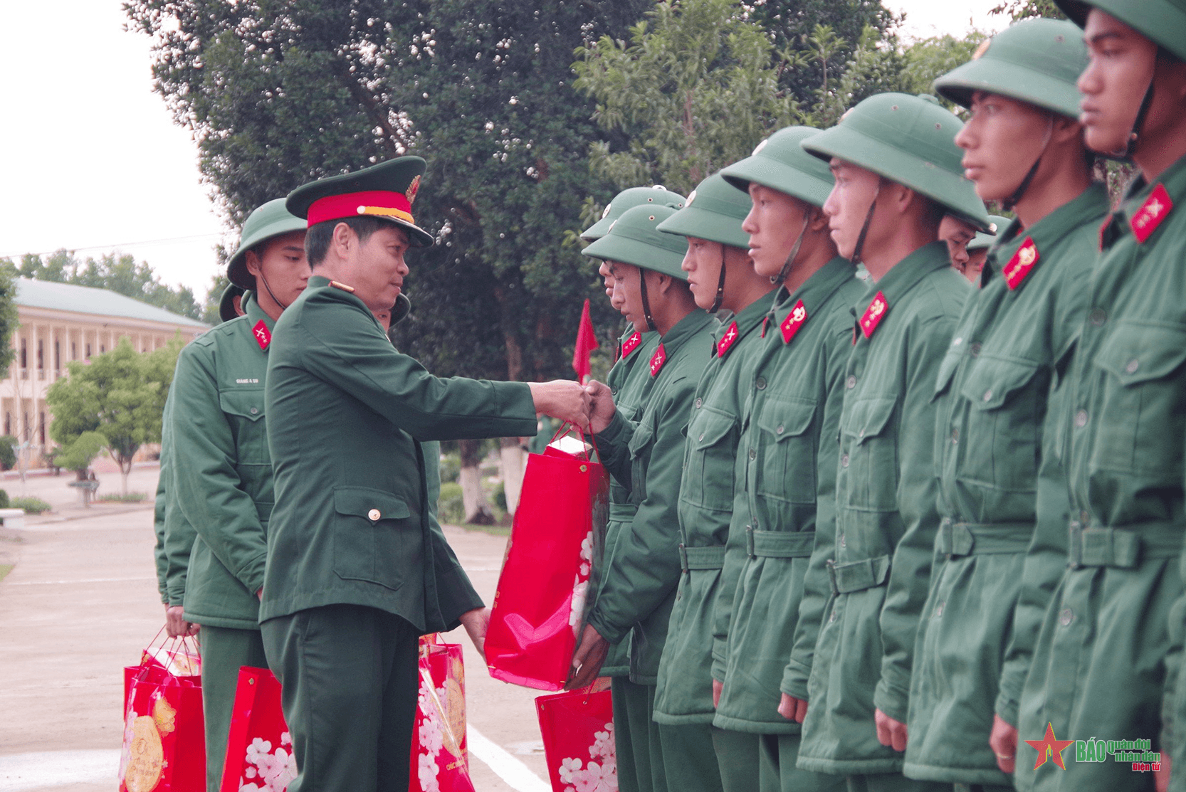 Điện Biên tiễn quân nhân hoàn thành nghĩa vụ quân sự