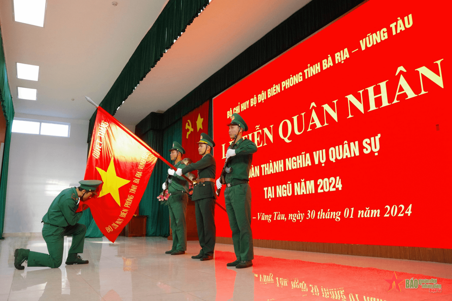 Các đơn vị tiễn quân nhân hoàn thành nghĩa vụ quân sự năm 2024