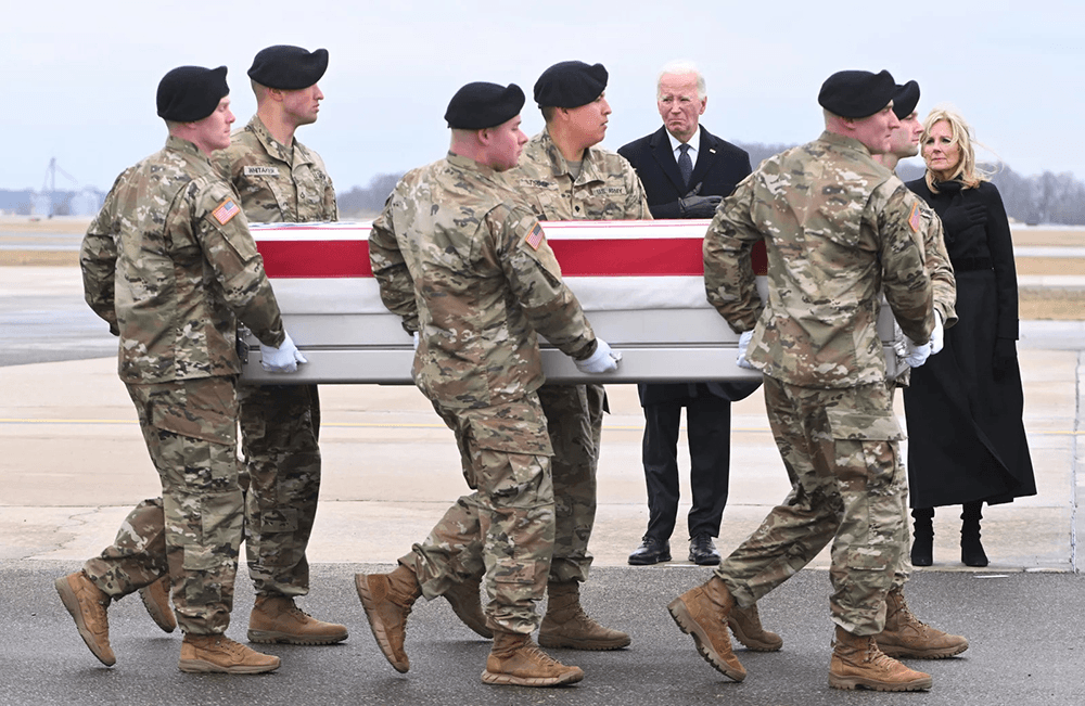 Quân đội Mỹ ồ ạt không kích hơn 85 mục tiêu ở Iraq và Syria