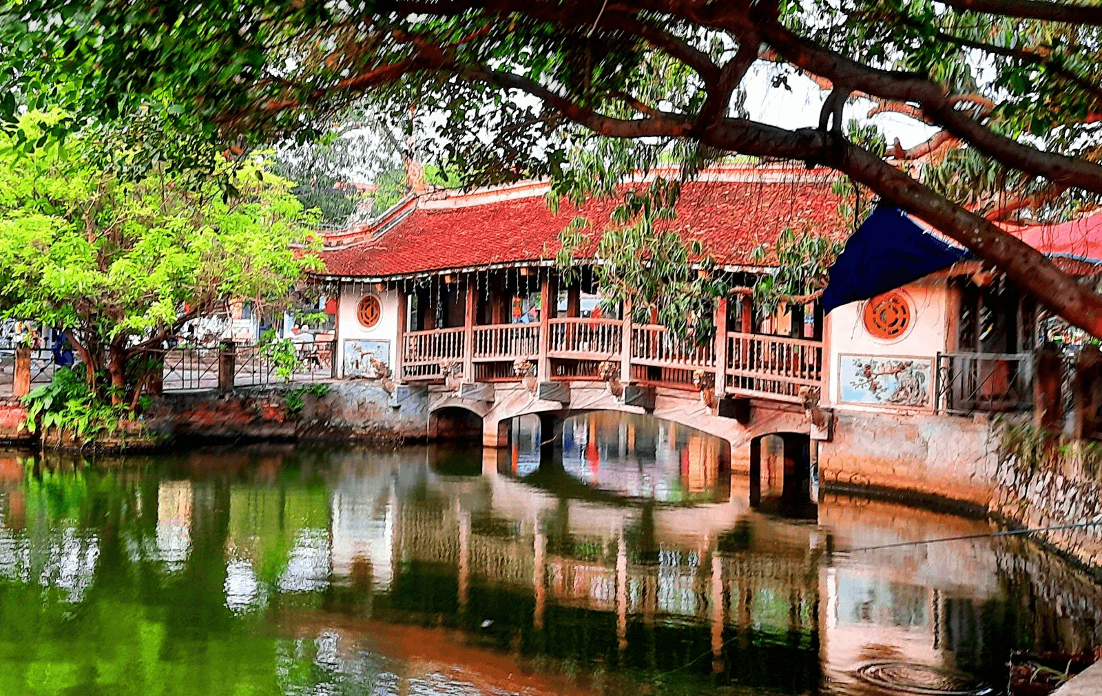 Hà Nội ngàn năm vang vọng: Cầu ngói làng cổ